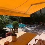 Villa Maison Familiale A La *