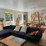Maison Familiale A La Villa *