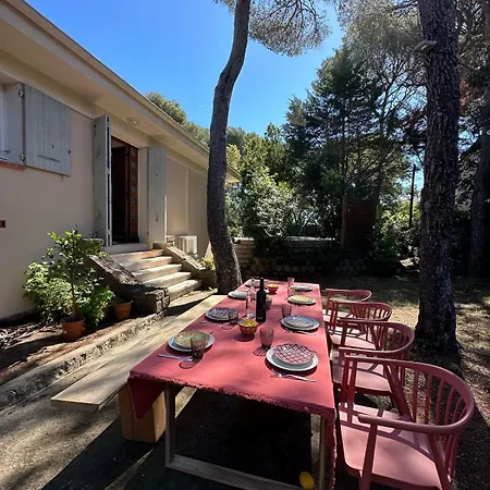Villa Maison Familiale A La *