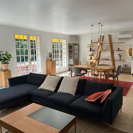 Maison Familiale A La Villa *