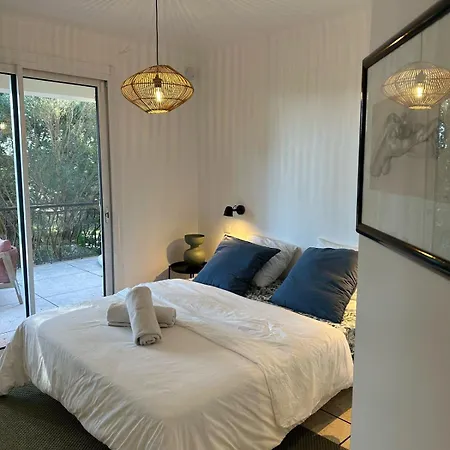 빌라 Maison Familiale A La *