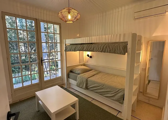 Maison Familiale A La Fréjus